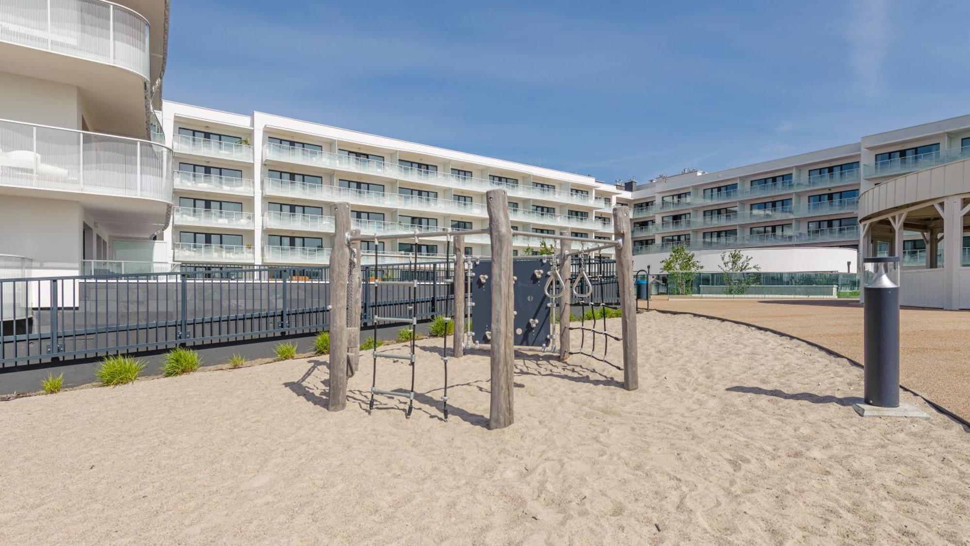 Apartament Lux Tukan B004, Polanki Aqua - Holiday City Колобжег Экстерьер фото