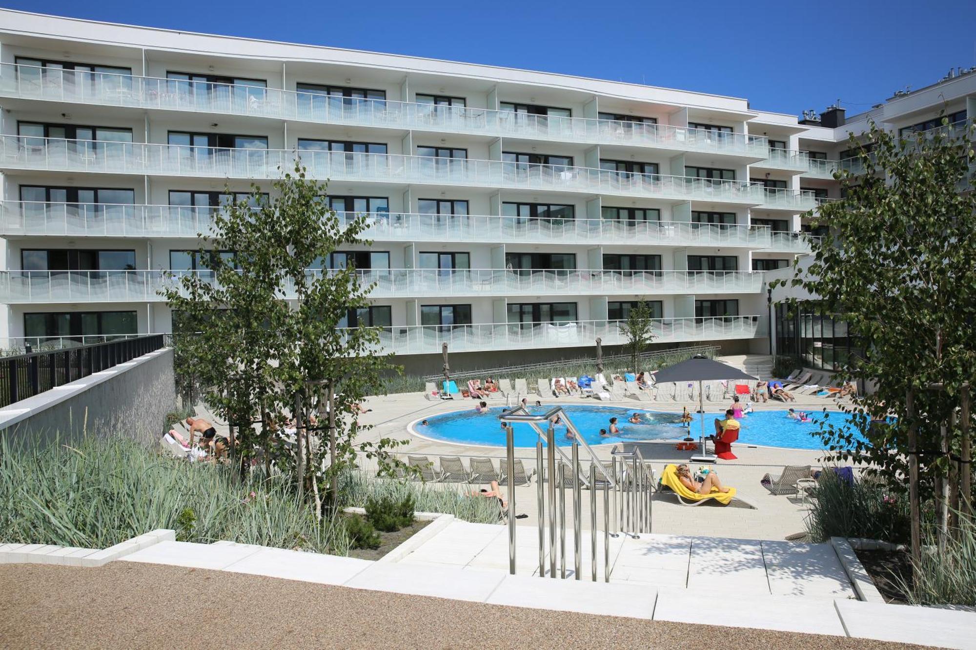 Apartament Lux Tukan B004, Polanki Aqua - Holiday City Колобжег Экстерьер фото